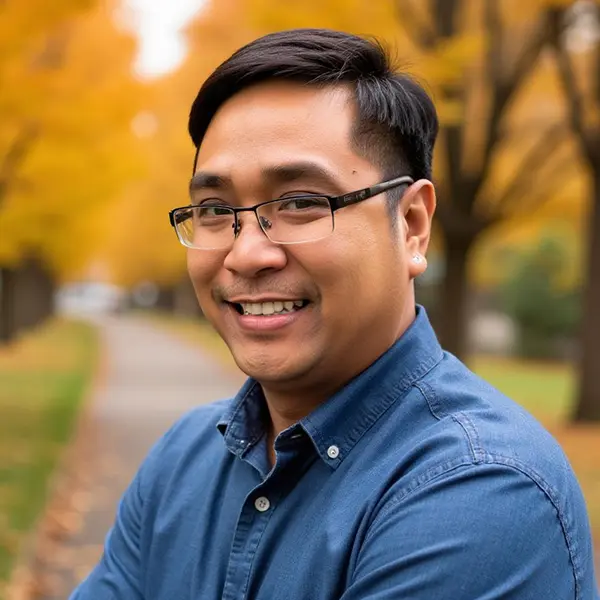 hung-pham-01 About Us